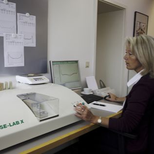 實(shí)驗(yàn)室剖面密度儀